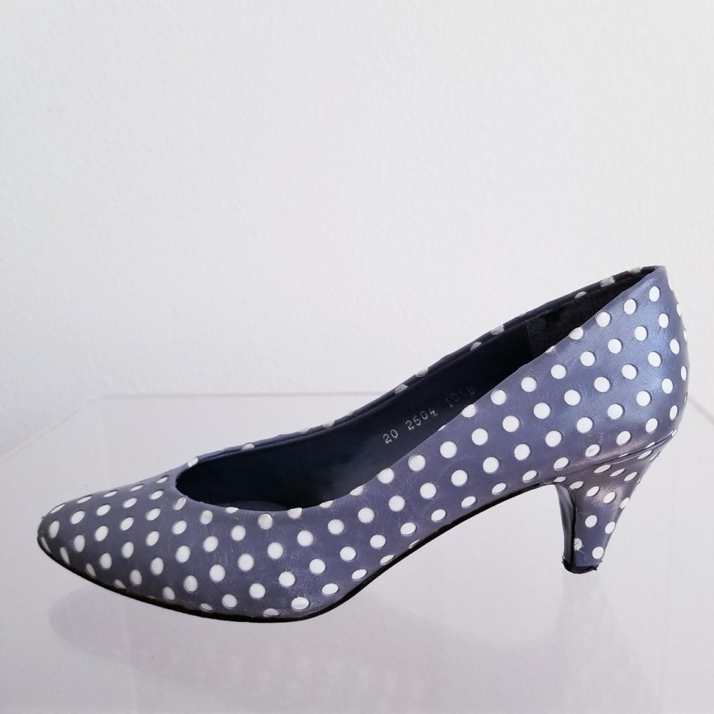 80s pumps in gray and white, sz 10